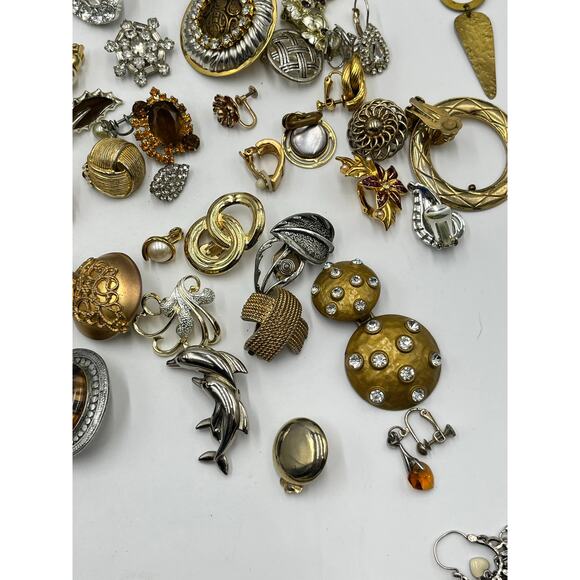 One and half Pound Single Clip Rhinestone Pearl clip Craft Pendant Earring Lot - Picture 4 of 9